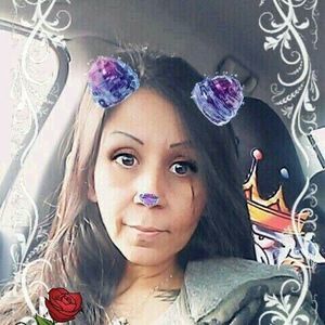 Meet your Posher, Deidra